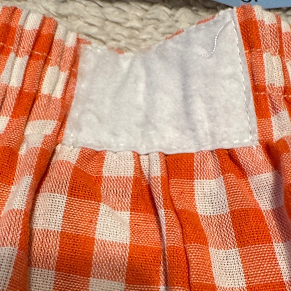🍊✨ SHEIN Orange Gingham Shorts – Women’s M (US 6) – Elastic Waist Summer Shorts - Picture 3 of 5